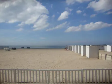Knokke-zoute Near With Garage Lägenhet